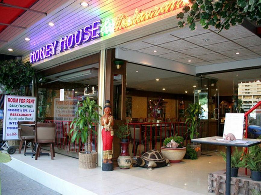 Хостел Honey House 2 Бангкок Экстерьер фото