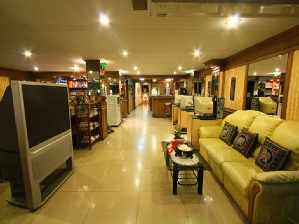 Хостел Honey House 2 Бангкок Экстерьер фото